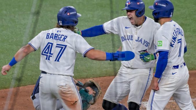Termina el primer juego de la Serie Mundial; Blue Jays ganan a los Dodgers