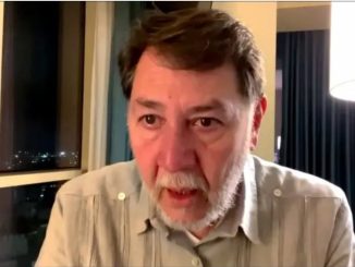 Fernández Noroña rompe en llanto al hablar de Palestina