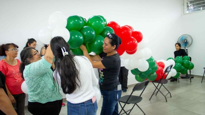 Participará Instituto Municipal de la Mujer en el desfile de Calaveras con Catrina hecha con globos