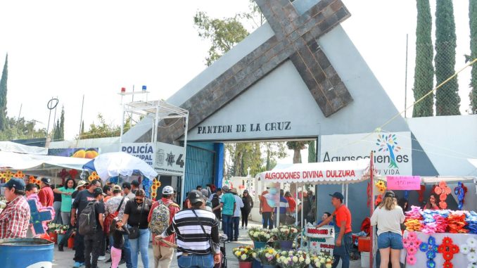 Implementa Municipio Operativo Especial en Panteones por la Conmemoración del Día de Muertos 2025