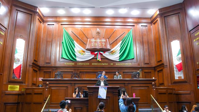 Congreso de Aguascalientes aprobó el Método de comparecencias de funcionarios estatales por la Glosa del Tercer Informe de Gobierno de Tere Jiménez