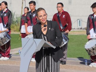 En ceremonia de Honores a la Bandera, rectora de la UAA destaca el legado e identidad del Himno Nacional Mexicano