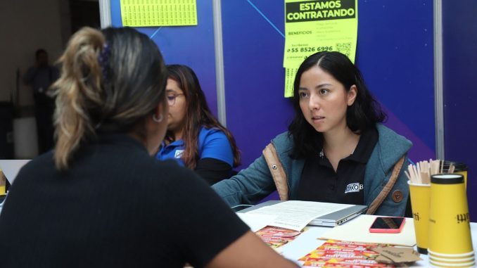 Más de 27 mil personas han sido atendidas en los "Jueves de Bolsa de Trabajo" y Brigadas de Empleo