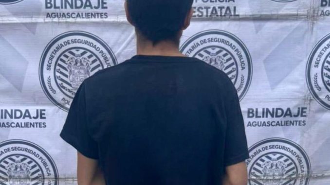 Policías del Mando Coordinado detienen a presunto responsable de violencia familiar en el Municipio de Jesús María