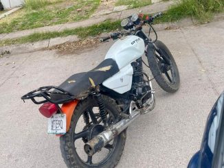 Motocicleta con alteraciones fue asegurada por Policías Estatales