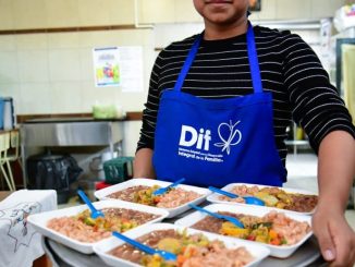 DIF Estatal entrega apoyos a 235 comedores en beneficio de más de 15 mil personas