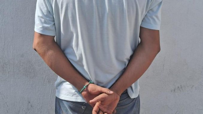 Sujeto que portaba Licencia de Conducir Falsa emitida en el Estado de Guerrero, fue detenido por Policías Estatales