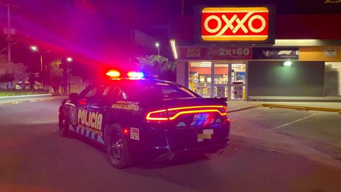 Policía Municipal refuerza vigilancia en tiendas de coveniencia