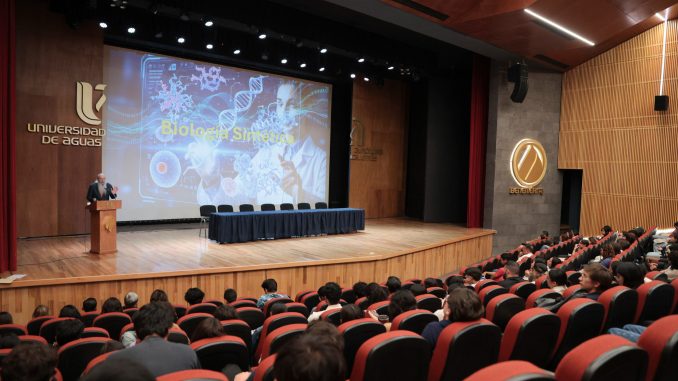 UAA: 15 años formando profesionales en una de las ciencias con mayor crecimiento global