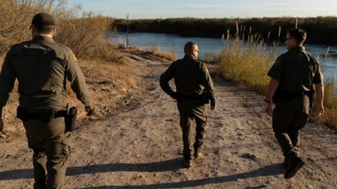 Atacan a balazos a agentes fronterizos de EU desde Ciudad Juárez