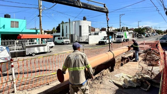 Rehabilita MIAA red sanitaria en el fraccionamiento México