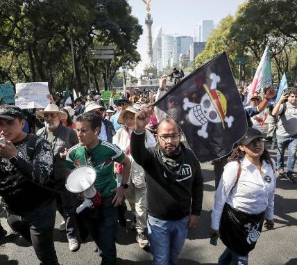 Segunda marcha de la Generación Z transcurrió en paz y con escasa afluencia