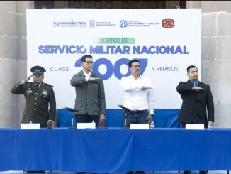 Encabeza Leo Montañez Sorteo del Servicio Nacional Militar, Generación 2007 y Remisos