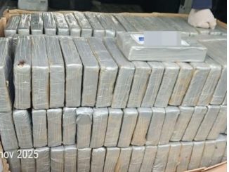 Marina desmantela red de tráfico de droga que operaba en el AICM