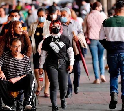 Fallas en educación, salud y seguridad frenan progreso social en México, según índice