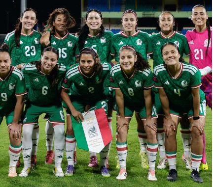 México Femenil aplasta 14-0 a San Vicente; siete fueron de Charlyn Corral