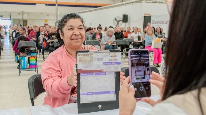 Se Entregaron más de 14 mil Tarjetas Bancarias a Mujeres Bienestar en Aguascalientes Capital