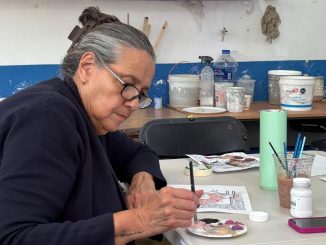 La Estancia de Día Olivares Santana invita a Adultos Mayores a sus clases gratuitas de pintura