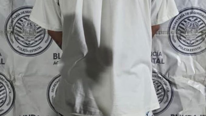 Policías del Mando Coordinado detienen en Jesús María a sujeto en poder de un arma prohibida