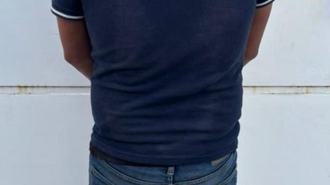 Policías Estatales detienen a sujeto señalado como presunto responsable de la sustracción de artículos sin pagar en tienda departamental