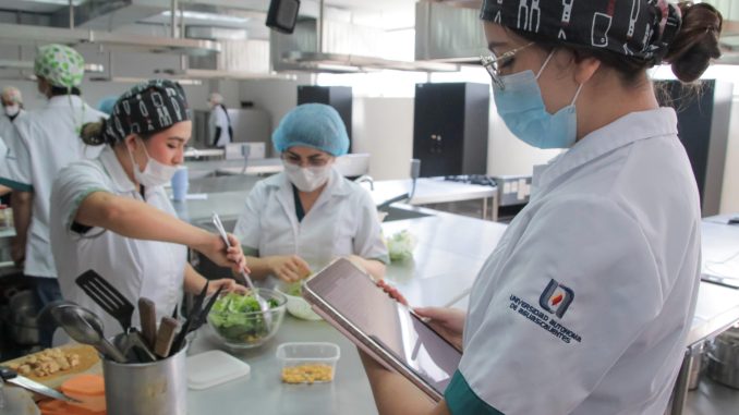 IA en Nutrición: La UAA promueve el debate ético entre sus alumnos