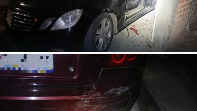 Policía Vial atiende choque dejando daños a la cochera en Villa Loma Dorada