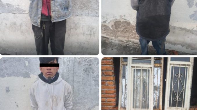 Policía Municipal detiene a tres hombres por robo calificado en el fraccionamiento San Ignacio