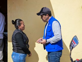En Temporada Navideña permanece Leo Montañez cercano a las familias de Aguascalientes