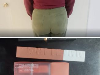 Policía Municipal detiene a Mujer señalada de robra maquillaje en tienda de autoservicio