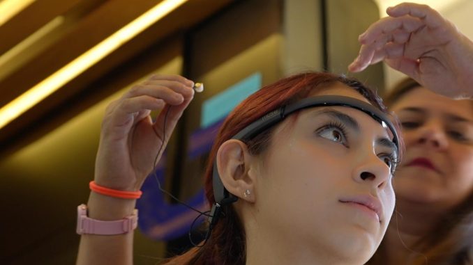 Aguascalientes implementa Programa único de salud mental con Neurofeedback para estudiantes