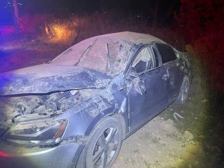 Policía Vial, atiende volcadura en Av. Guadalupe Nájera Jiménez