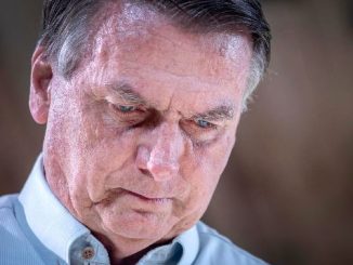 Bolsonaro recibe alta médica y vuelve a la cárcel tras ocho días hospitalizado
