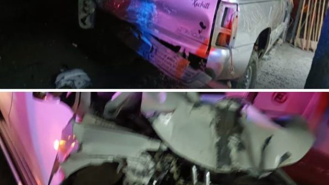 Choque contra vehículos estacionados es atendido por la Policía Vial