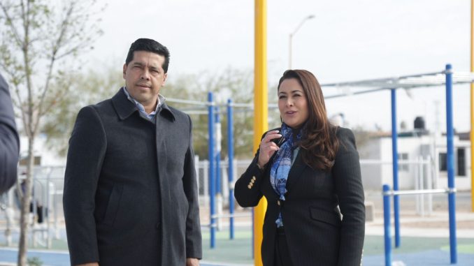 Supervisa Tere Jiménez y Leo Montañez nuevo Parque en Paseos del Sur