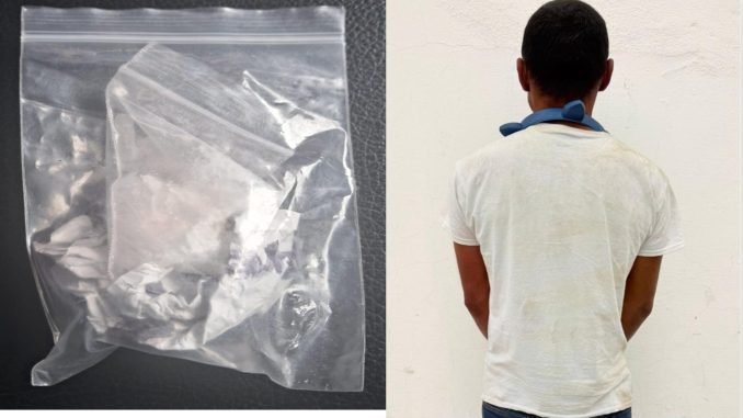 Uniformados de la Policía Estatal detuvieron en el Municipio de Jesús María a una persona en poder de sustancia granulada al parecer cristal