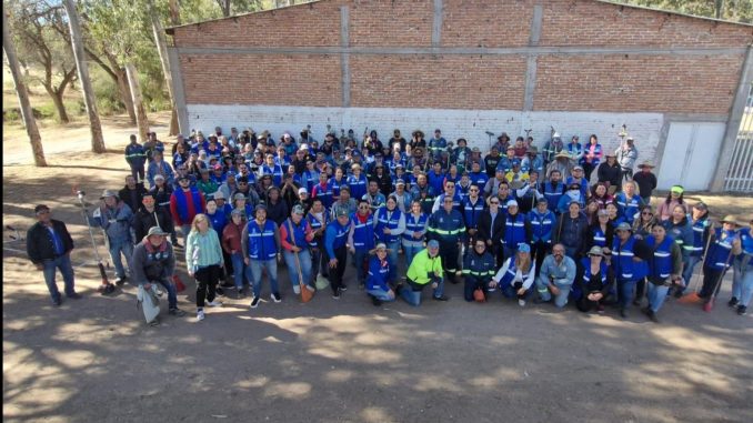 Mega Operativo Municipal de limpieza en Calvillito