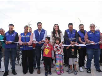 Entrega Leo Montañez nuevo parque en Paseos del Sur