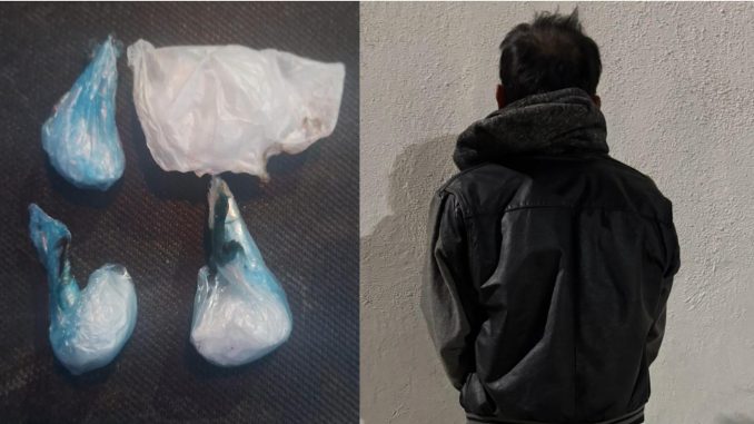 Policías Estatales detuvieron a sujeto en poder de 13 grs de sustancia granulada al parecer cristal en el fraccionamiento Natura