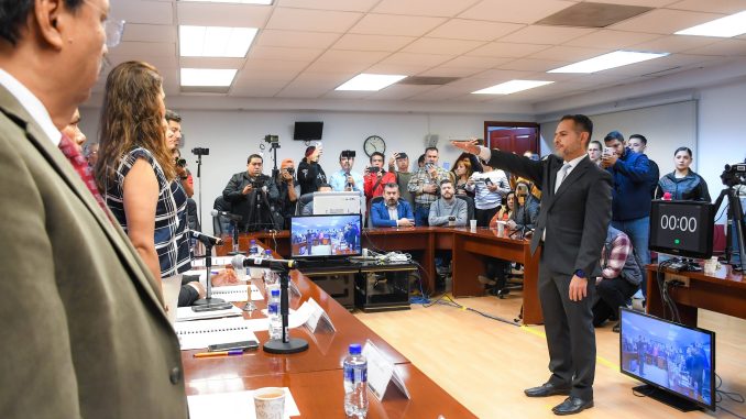 Congreso de Aguascalientes Toma Protesta a Miguel Ángel Arellano Aranda como Juez de Control y Juicio Oral Penal
