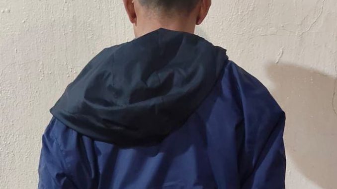 Policía Municipal detiene a sujeto por allanamiento de morada en Mujeres Ilustres