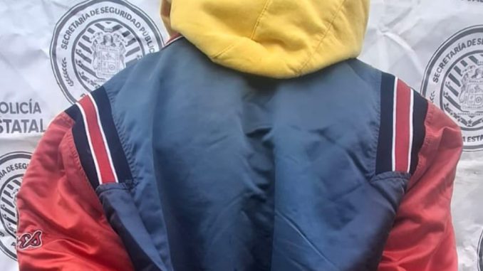Policías del Mando Coordinado detienen a un individuo en poder de arma prohibida en el Municipio de Pabellón de Arteaga