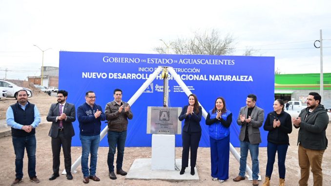 Gobernadora Tere Jiménez pone en marcha nuevo desarrollo habitacional para taxistas