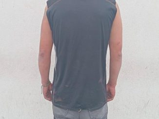 Policía Municipal detiene a sujeto por daños a la propiedad en el fraccionamiento Vista Alegre