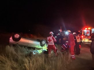 Policía Vial atiende volcadura en Prolongación Héroe Inmortal