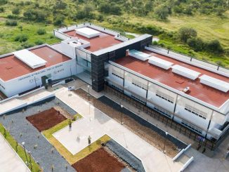 Con más escuelas, herramientas digitales y Becas en todos los niveles, en Aguascalientes la educación es primero