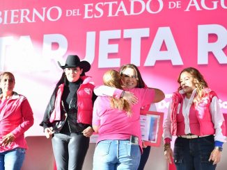 Gobernadora Tere Jiménez reafirma su respaldo a las Mujeres a través del Programa Tarjeta Rosa