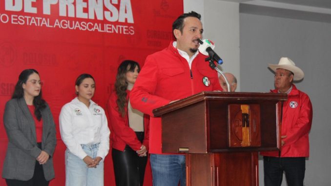Presidente del CDE del PRI fijó la postura del partido ante la grave falta de una estrategia nacional de vacunación por parte del Gobierno Federal