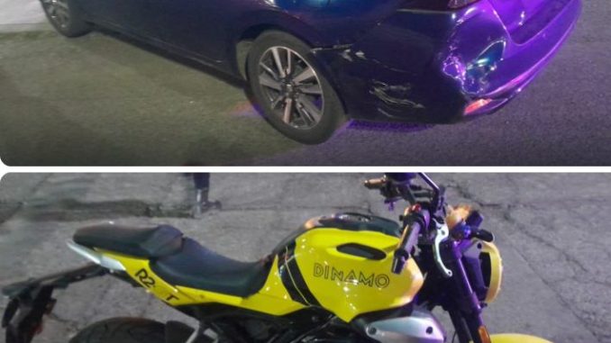 Policía Vial atiende choque entre una motocicleta y automóvil en Av. José María Chávez que dejó un lesionado