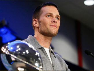 Exjugadores de Patriots, molestos com Tom Brady por no apoyar al equipo en el Super Bowl LX