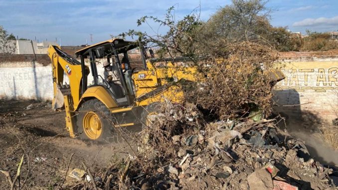 Municipio de Aguascalientes llevó el Mega operativo de limpieza al fraccionamiento Cumbres III